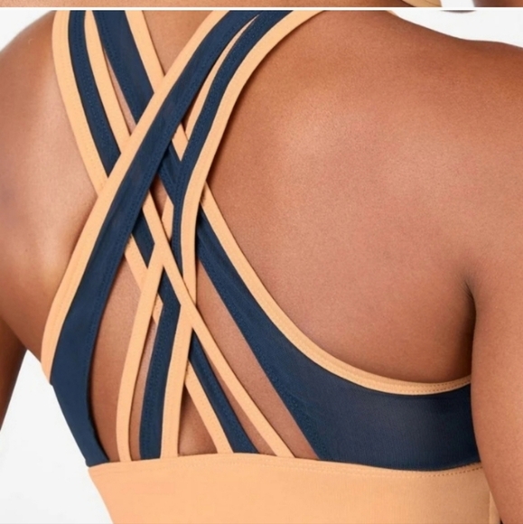 Fabletics size large blue and beige crisscross sports bra NWOT - Picture 8 of 8